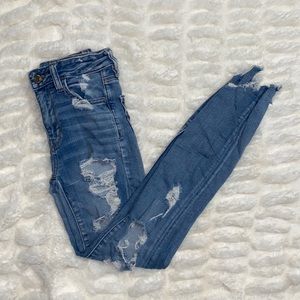American Eagle Hi-Rise Distressed Skinny Jean
